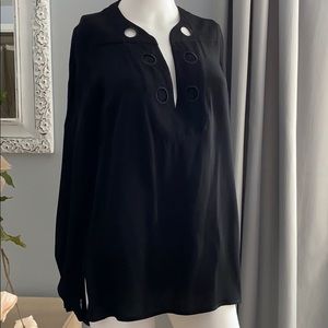 ETCETERA Blouse. Keyholes in black. Size 0